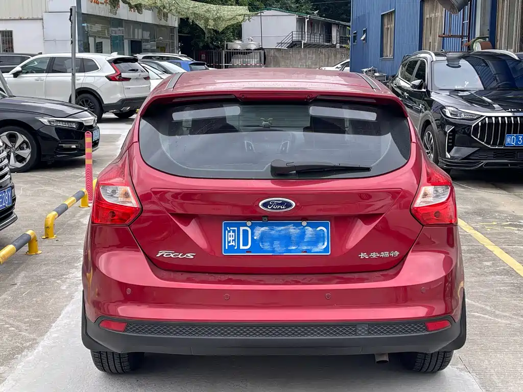Ford Focus 2012 1.6L AT Comfort