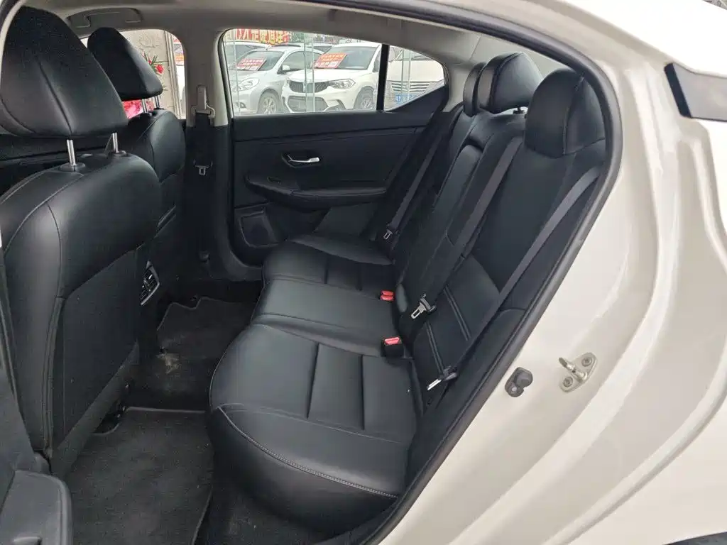 Nissan Sylphy — миниатюра 17