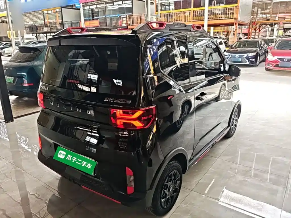 Wuling MINIEV — миниатюра 7