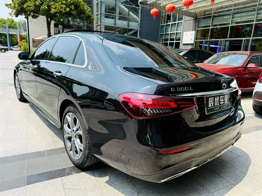 Mercedes-Benz E-Class E 2022 E 300 L Sport Luxury