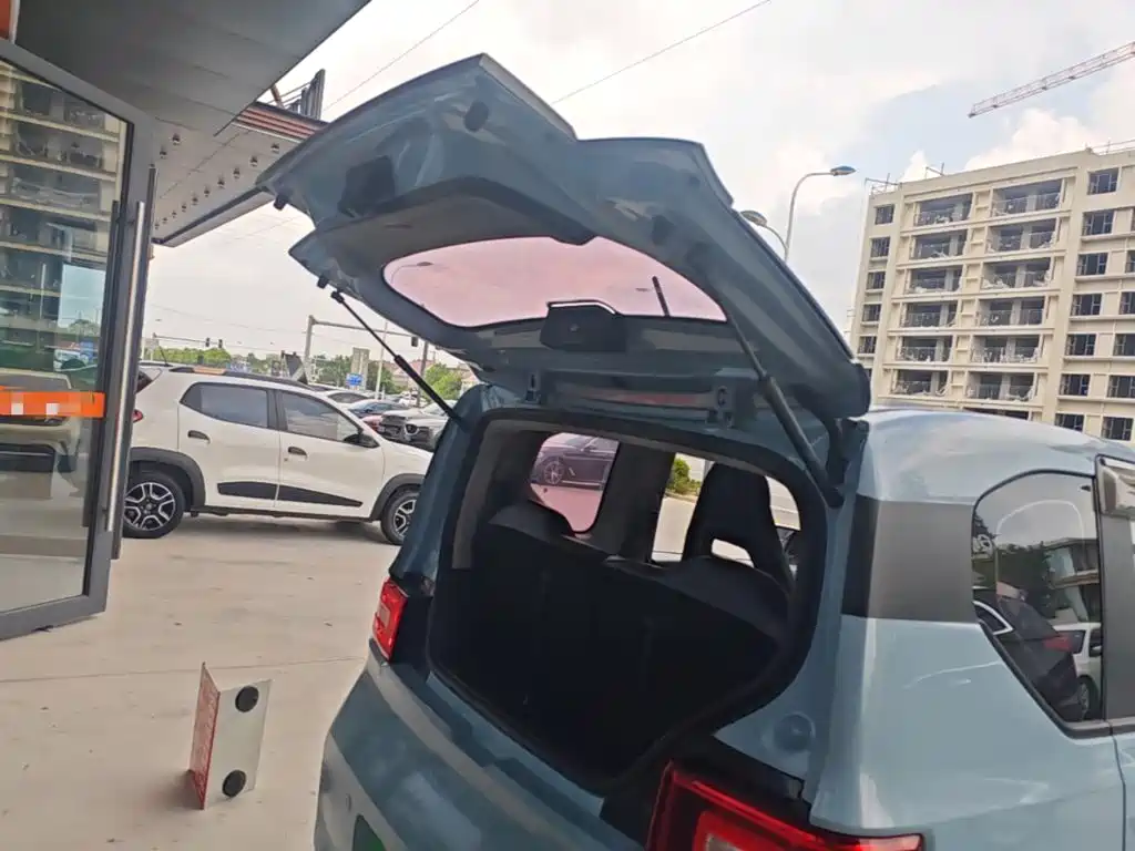 Wuling MINIEV — миниатюра 19
