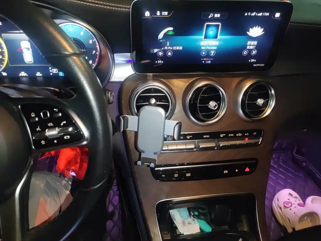 Mercedes-Benz GLC — миниатюра 10