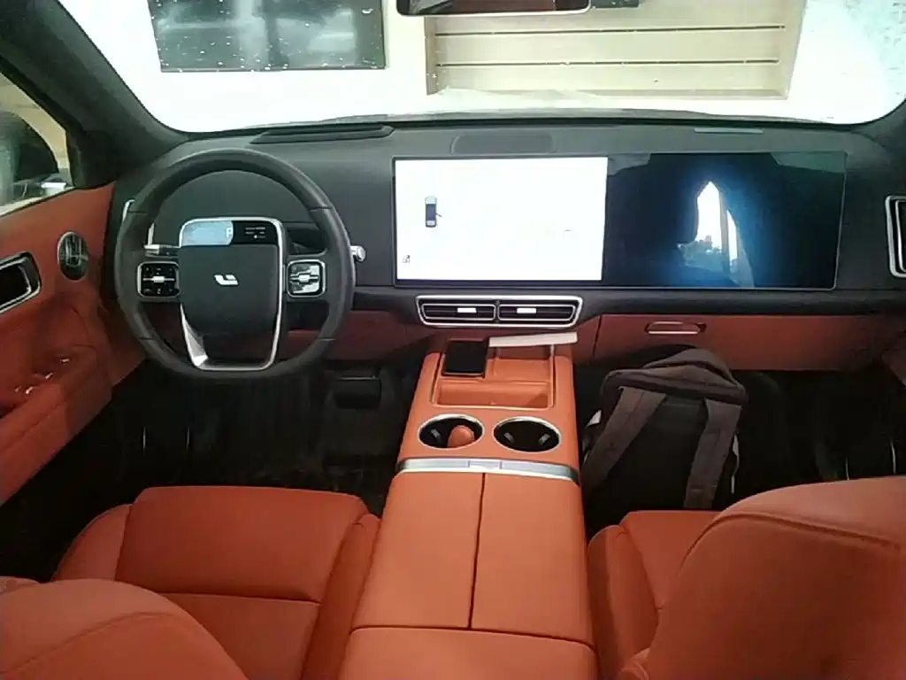 Li Auto Li L6 — миниатюра 10