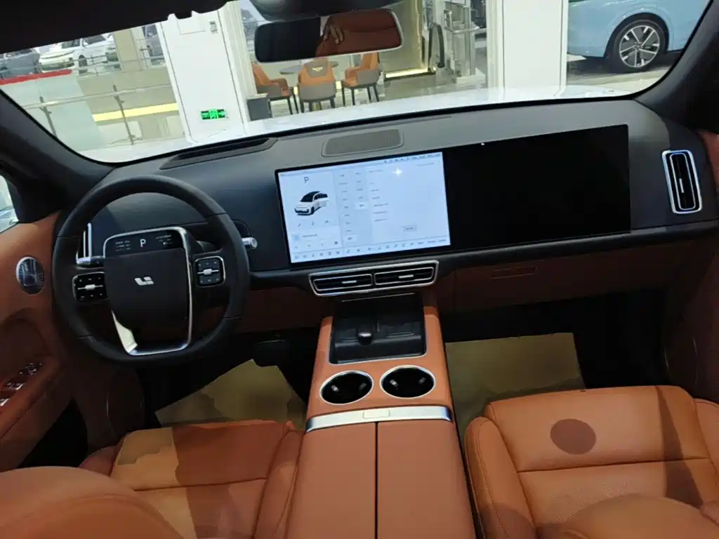 Li Auto Li L7 — миниатюра 10