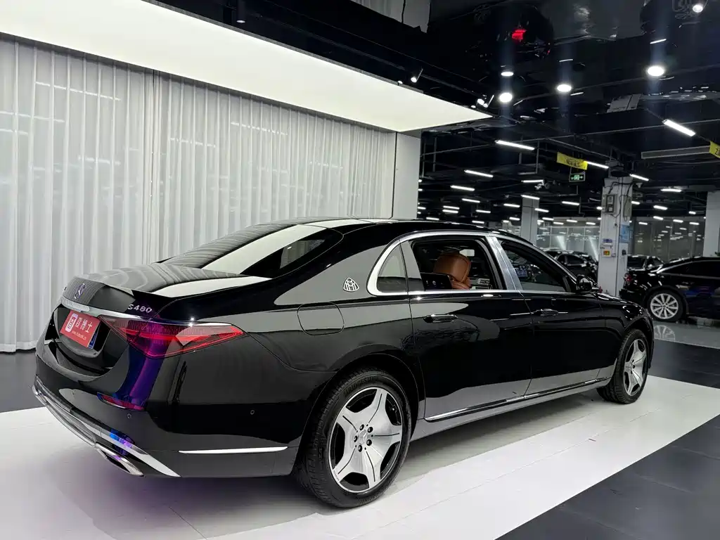 Mercedes-Benz S-Class — миниатюра 10