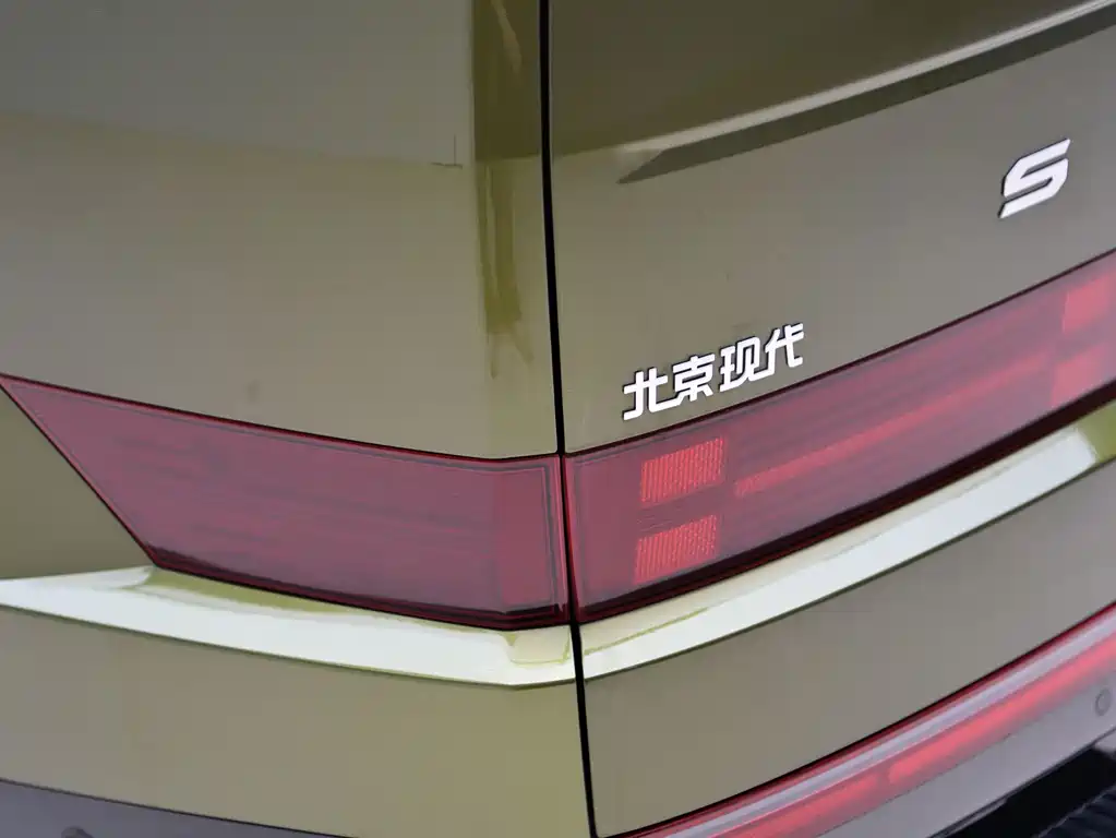 Hyundai Santa Fe — миниатюра 23