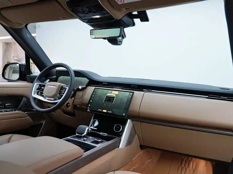 Land Rover Range Rover — миниатюра 7