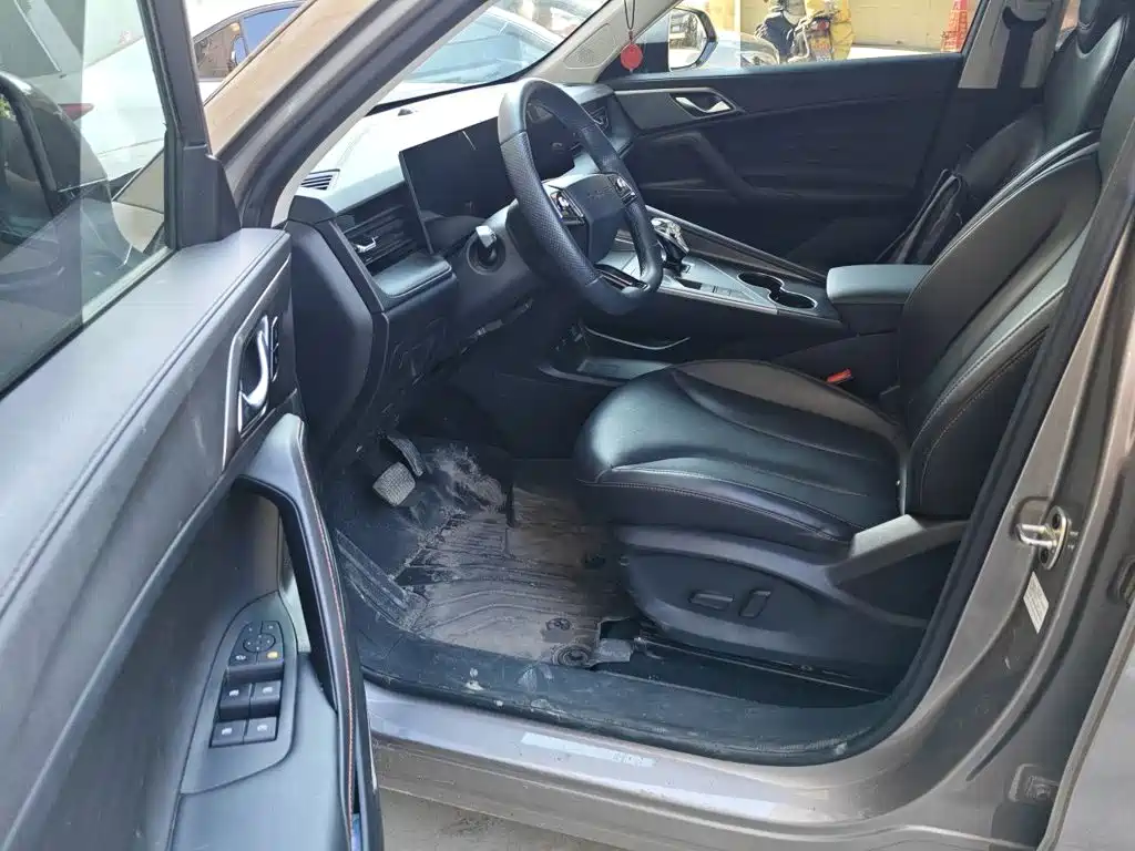 Roewe RX5 New Energy — миниатюра 8