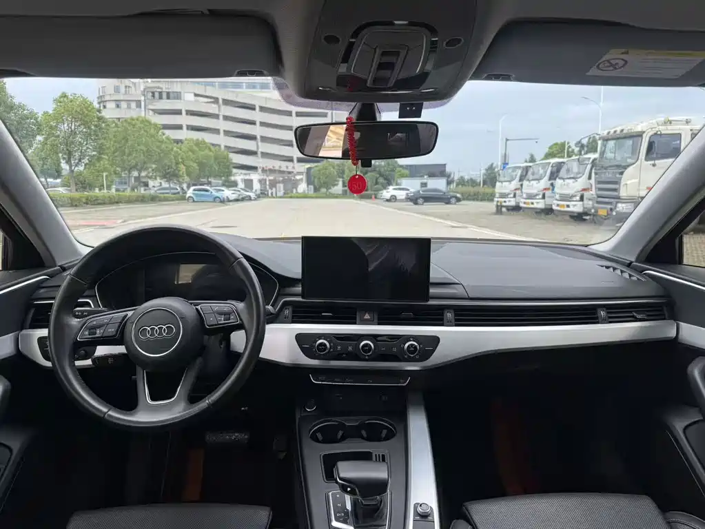 Audi A4L — миниатюра 20