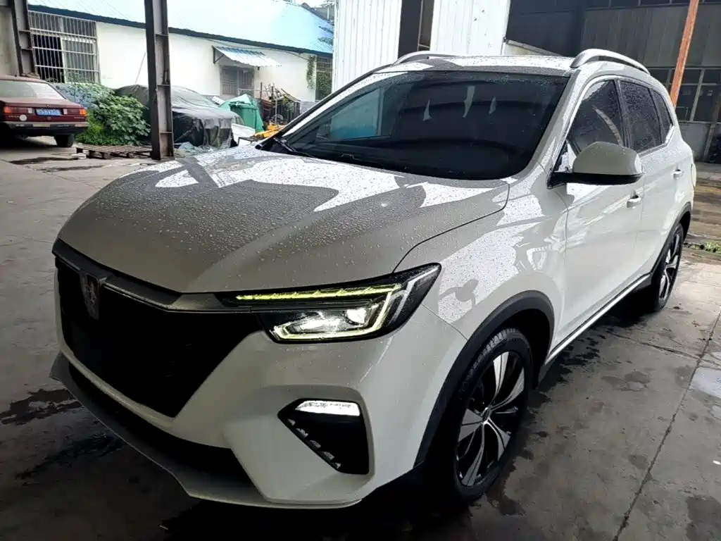 Roewe RX5
