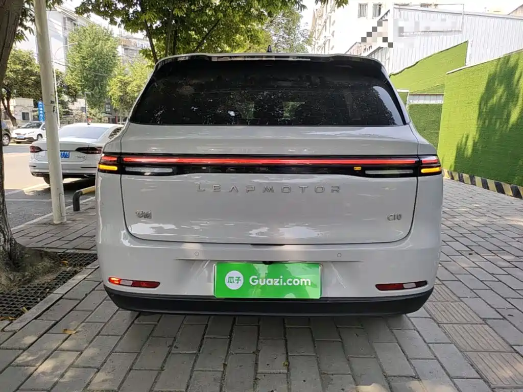 Leapmotor Leapmotor C10 — миниатюра 6