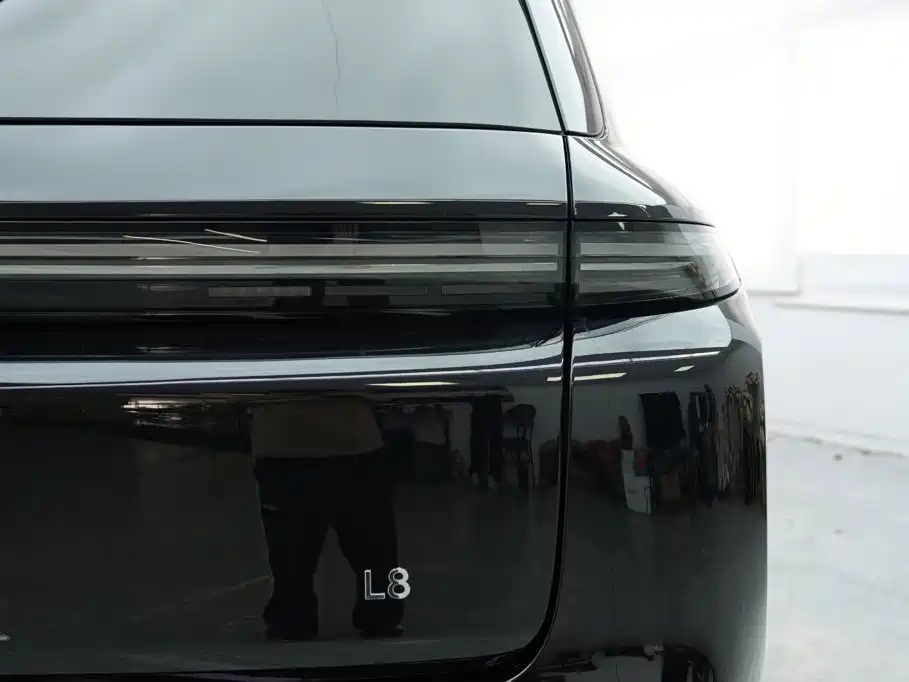 Li Auto Li L8 — миниатюра 16