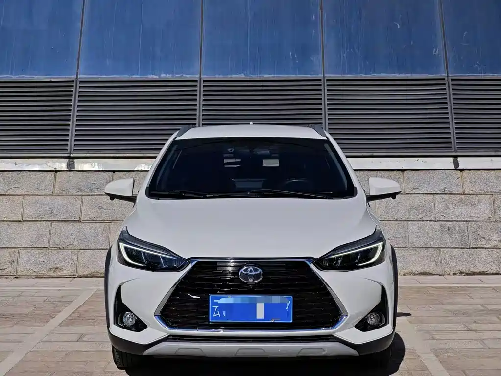 TOYOTA YARIS L ZHIXUAN