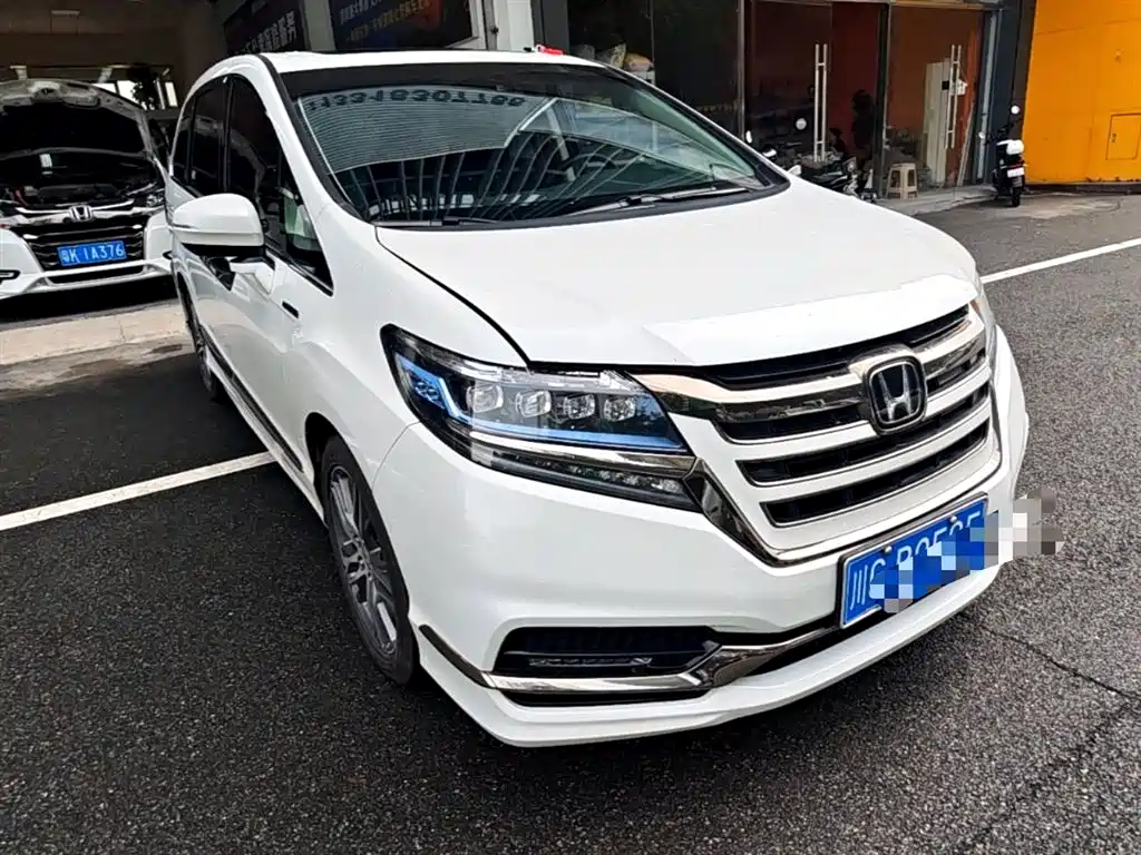 Honda Elysion 2019 2.0L Luxury