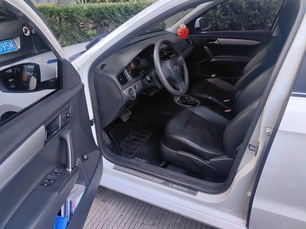 Volkswagen Lavida — миниатюра 14