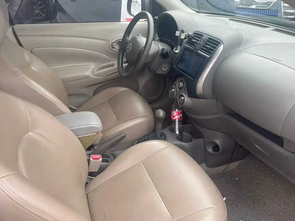Nissan Sunny — миниатюра 5
