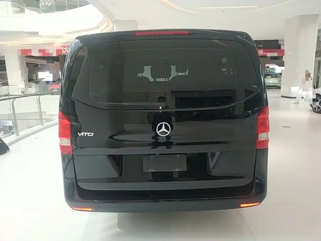 Mercedes-Benz Vito — миниатюра 6