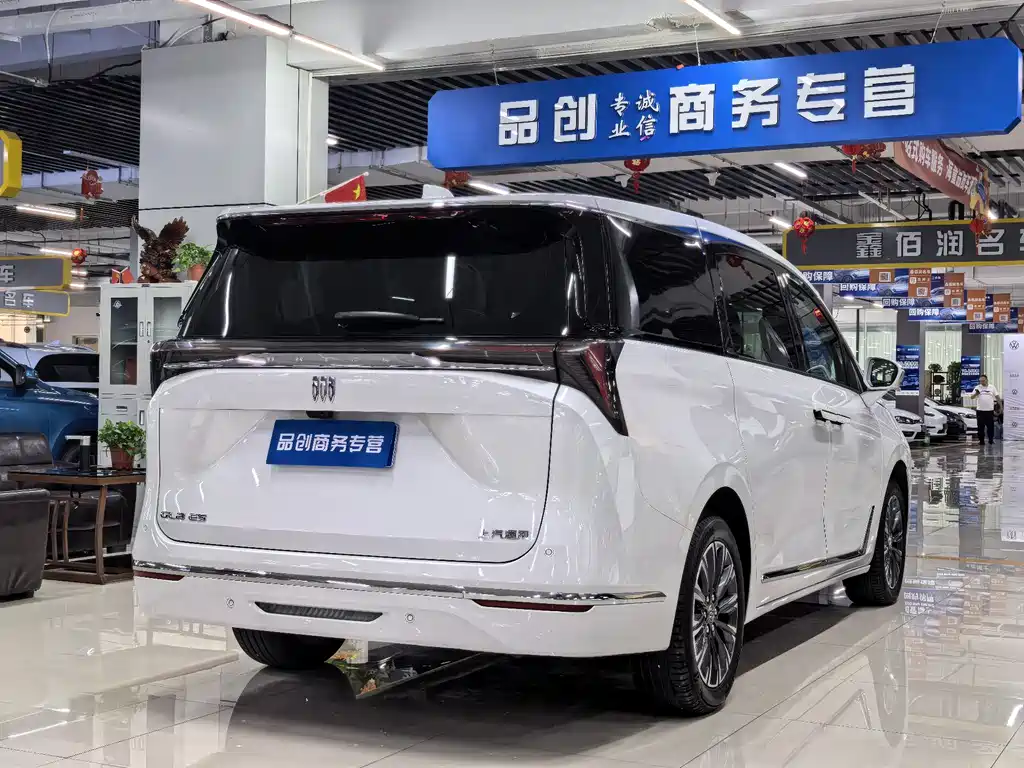 Buick GL8 2025 Premium