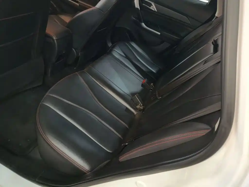 BAIC EU5 — миниатюра 17