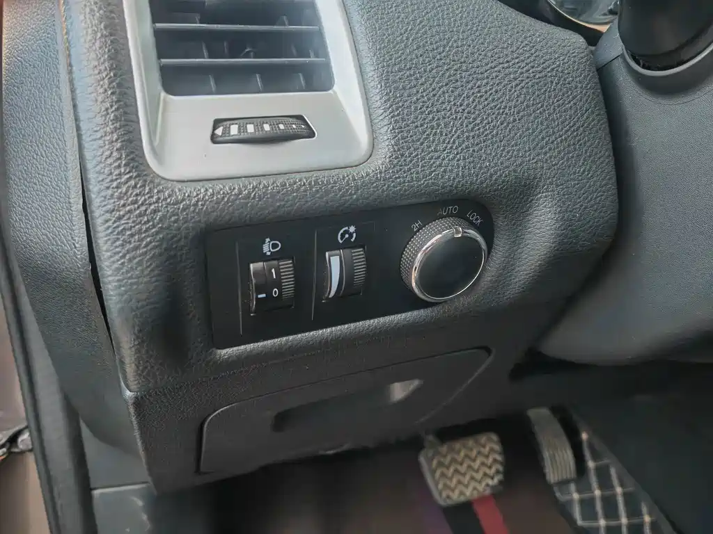 JMC Yusheng S350 — миниатюра 10