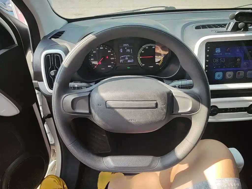 Roewe Clever — миниатюра 11