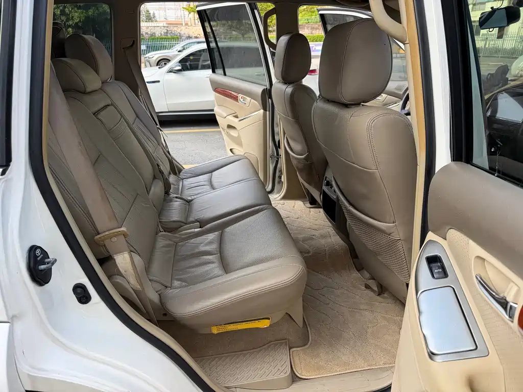 Toyota Prado (Import) — миниатюра 16