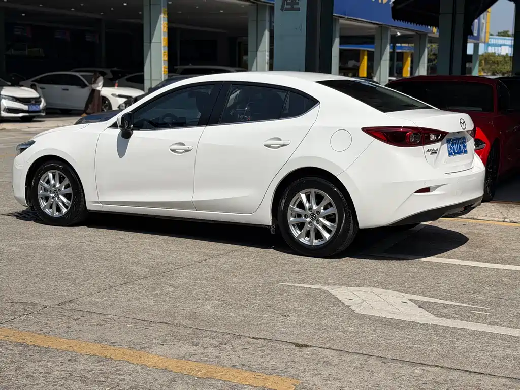 MAZDA 3 ANGKESAILA