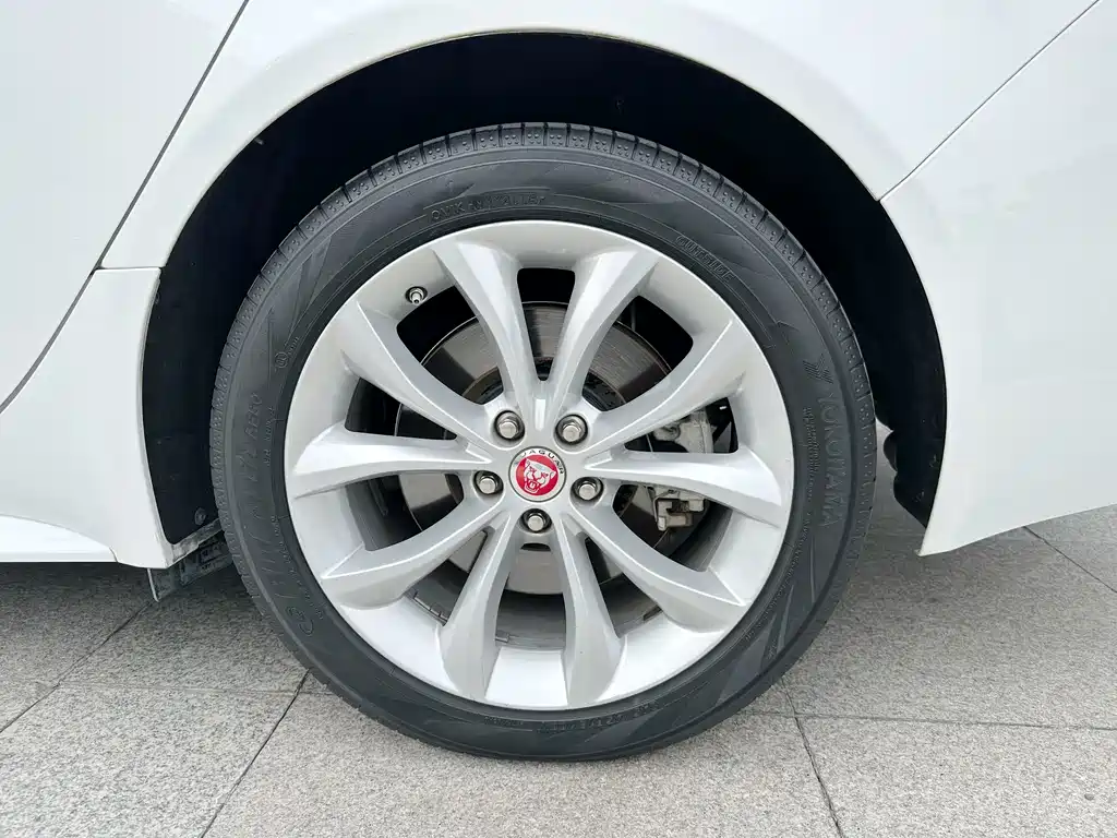 Jaguar XF 2016 XF 3.0 SC