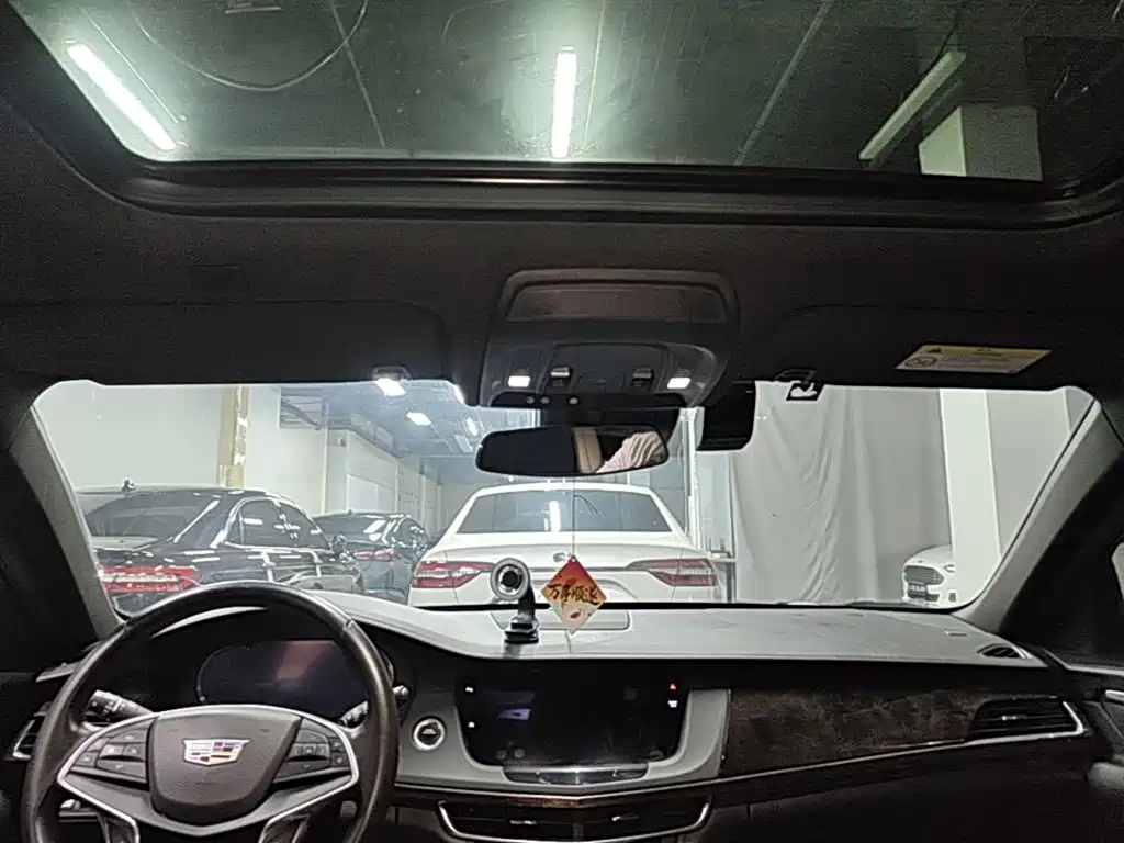 Cadillac CT6 — миниатюра 18