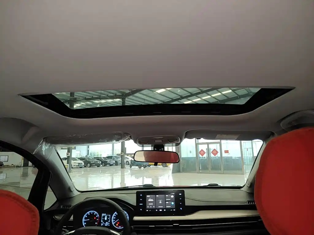 Geely Vision X3 — миниатюра 18