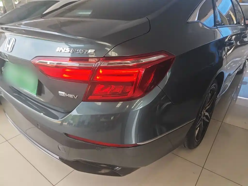 Honda Inspire — миниатюра 8