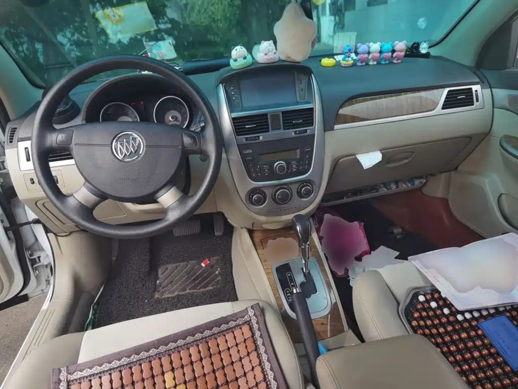 Buick Excelle — миниатюра 10