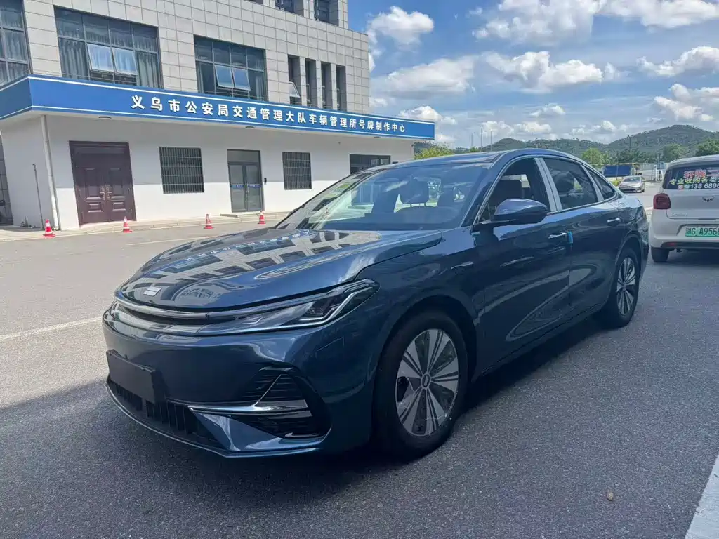 Geely Galaxy Galaxy A7 EM A7 EM 2025 EM-i 150km +