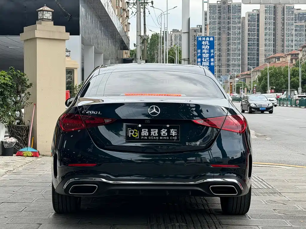 Mercedes-Benz C-Class 2022