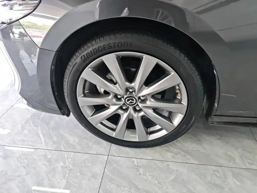 Mazda 3 Axela — миниатюра 23
