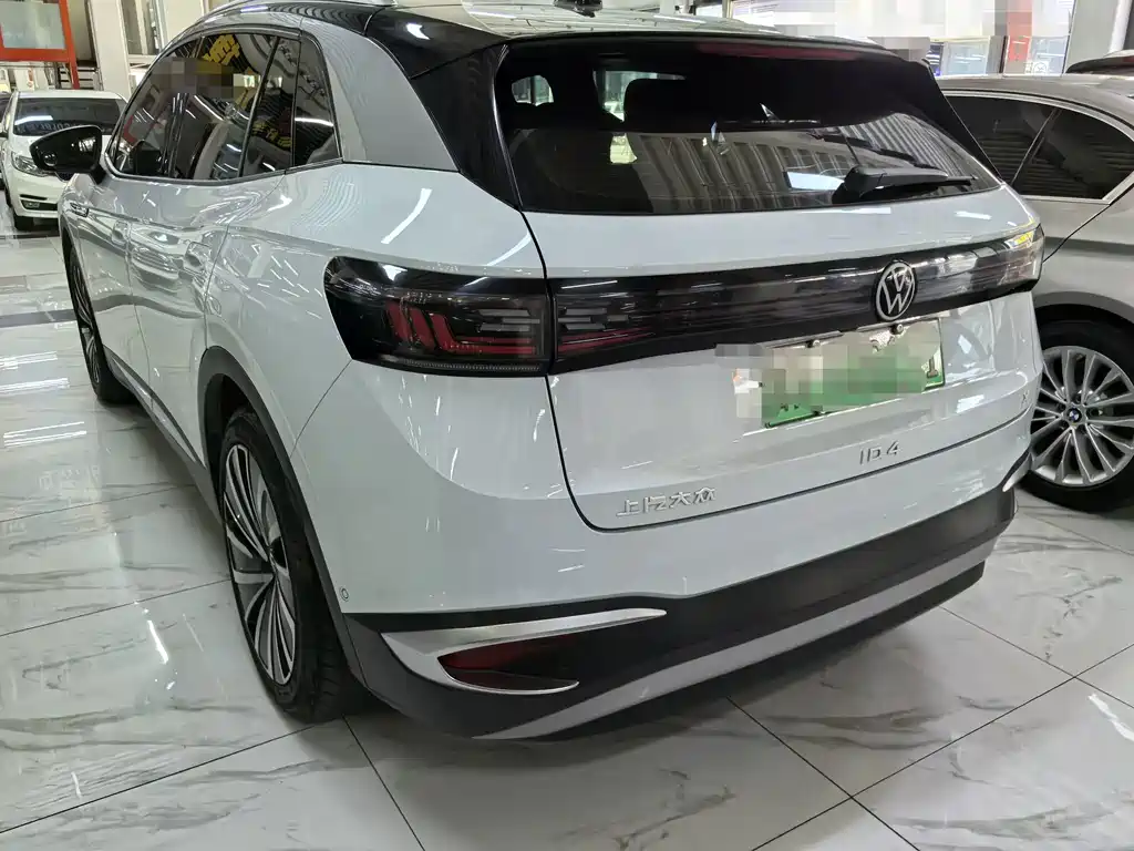 Volkswagen ID.4 X — миниатюра 4