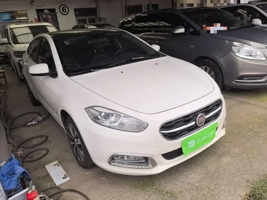 Fiat Viaggio — миниатюра 4