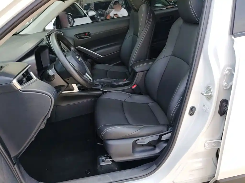 Toyota Frontlander — миниатюра 15