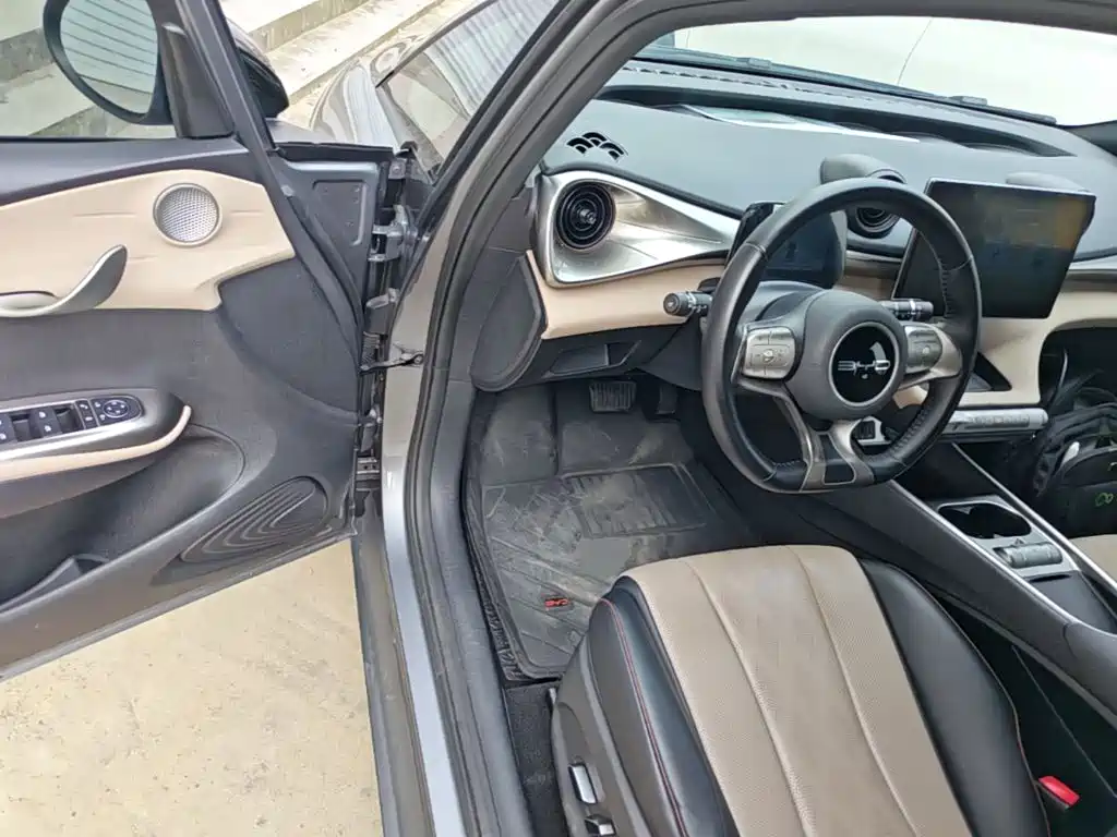 BYD Dolphin — миниатюра 16