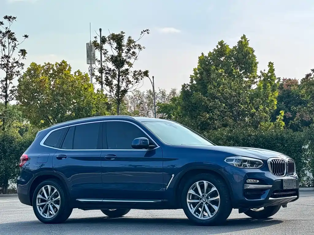 BMW X3 — миниатюра 3