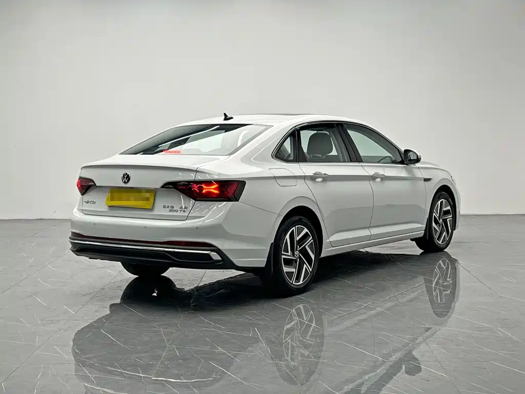 Volkswagen Sagitar — миниатюра 6