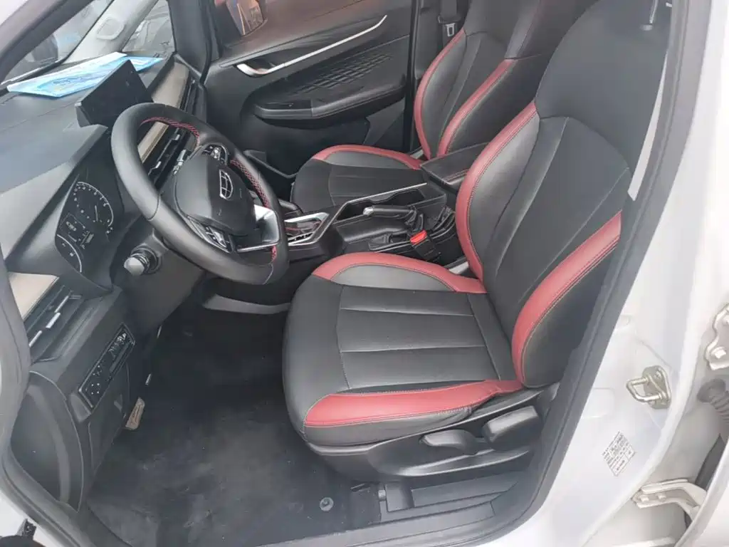 Geely Vision X3 — миниатюра 15