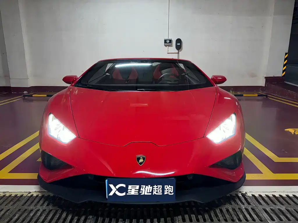 Lamborghini Huracán 2021