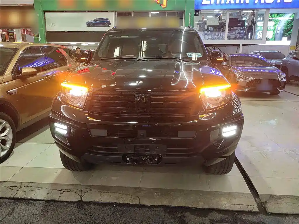 TANK TANK 700 NEW ENERGY