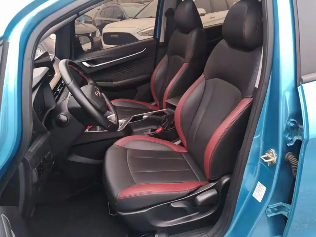 Geely Vision X3 — миниатюра 15