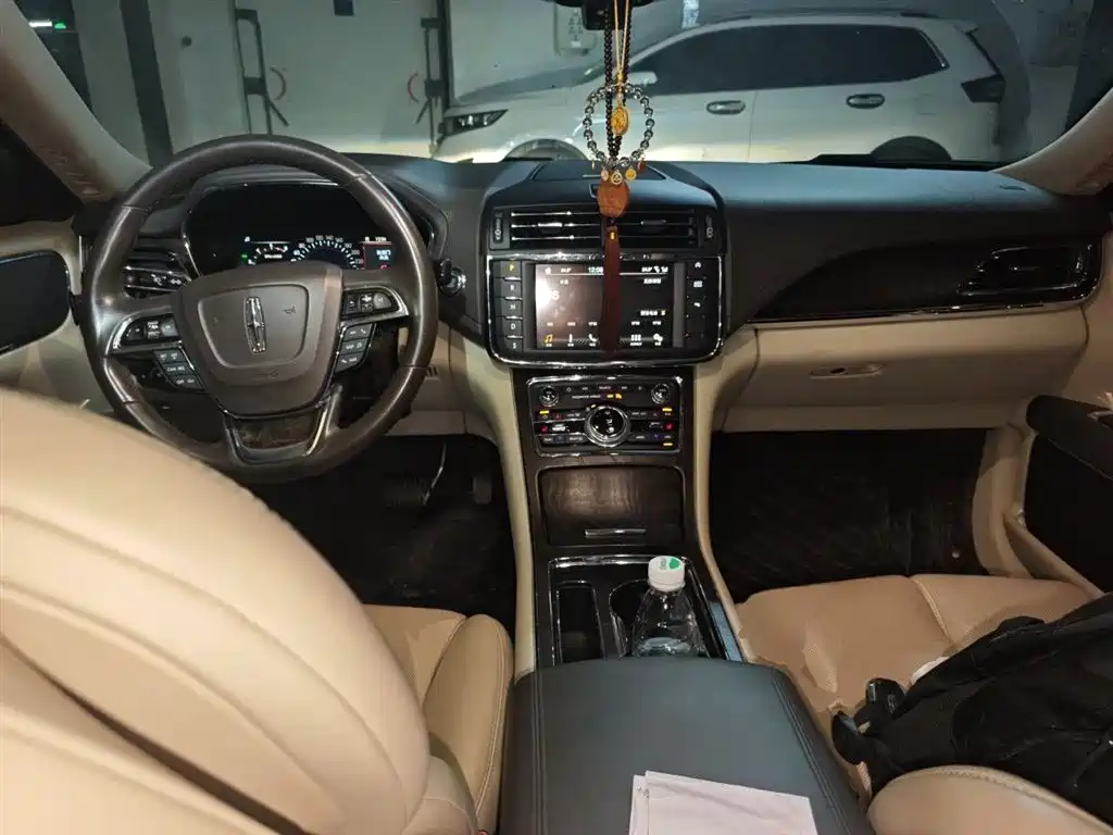 Lincoln Continental 2018 2.0T Premium