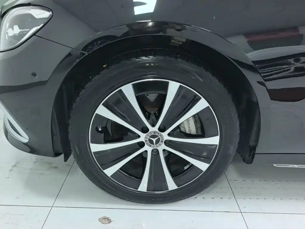 Mercedes-Benz E-Class New Energy — миниатюра 23