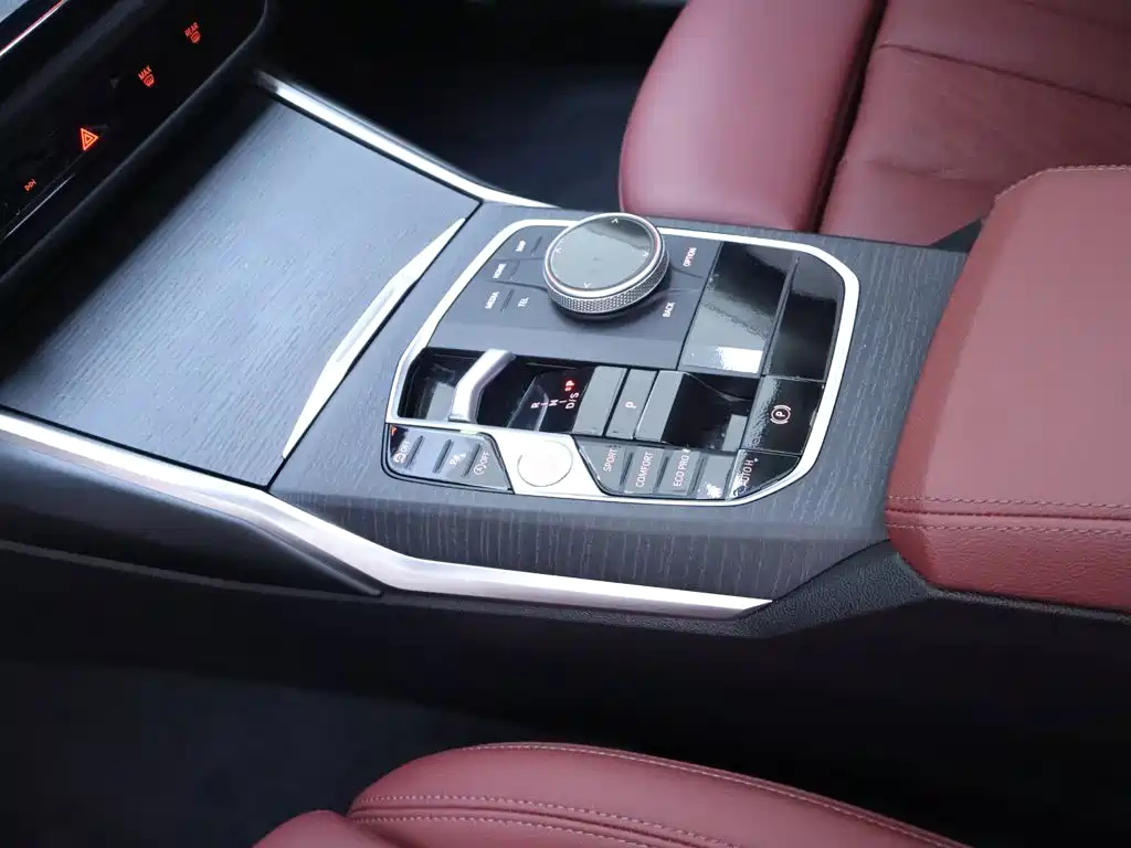 BMW 3 Series — миниатюра 12