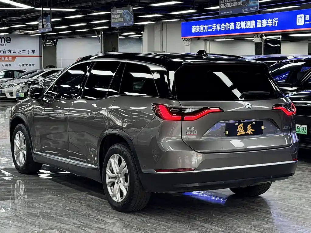 NIO ES8 — миниатюра 5