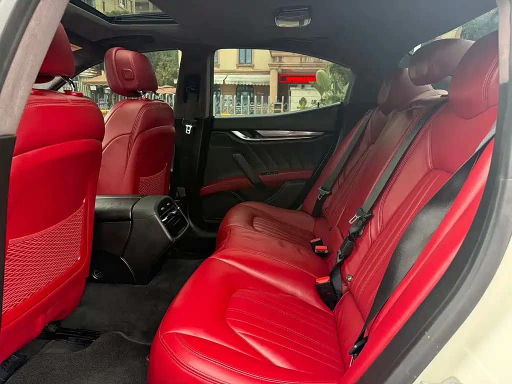 Maserati Ghibli — миниатюра 16